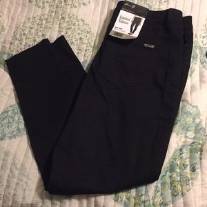 NWT seven7 mid rise skinny jeans raw hem